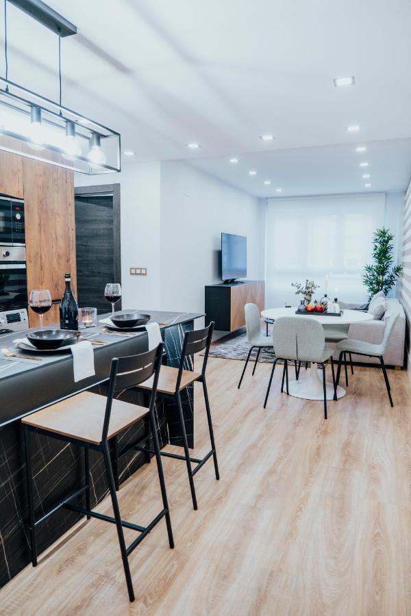 Apartamento Augusto Junquera Apartment Овиедо Екстериор снимка