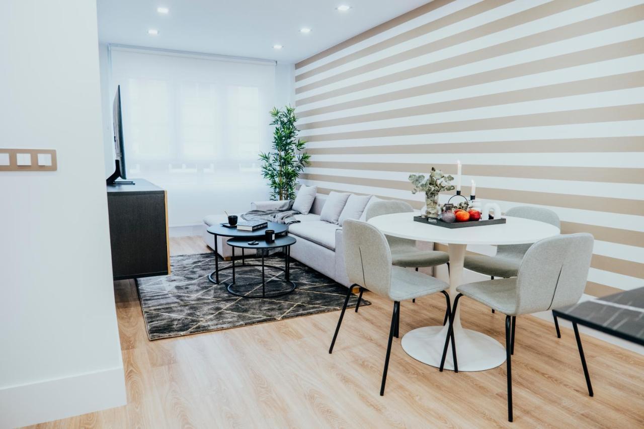Apartamento Augusto Junquera Apartment Овиедо Екстериор снимка